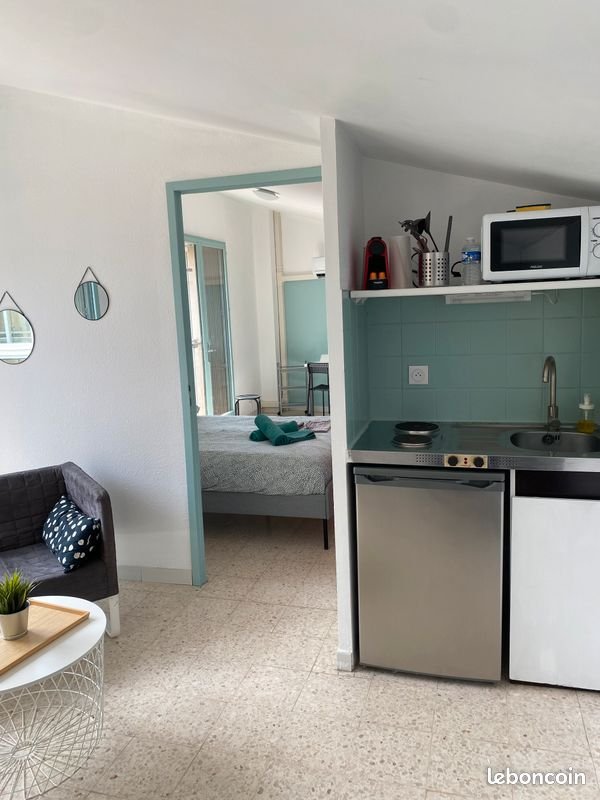 Appartement à louer, 27m², Nîmes