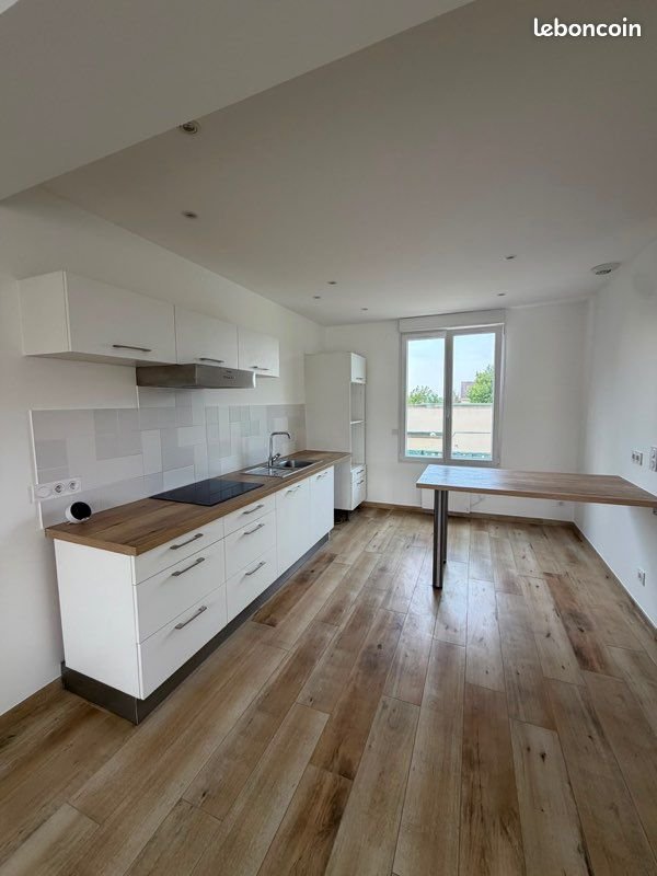 Maison à louer, 130m², Samoreau