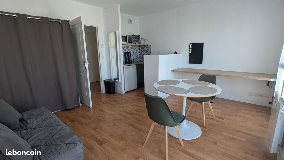 Appartement à louer, 27m², Laval