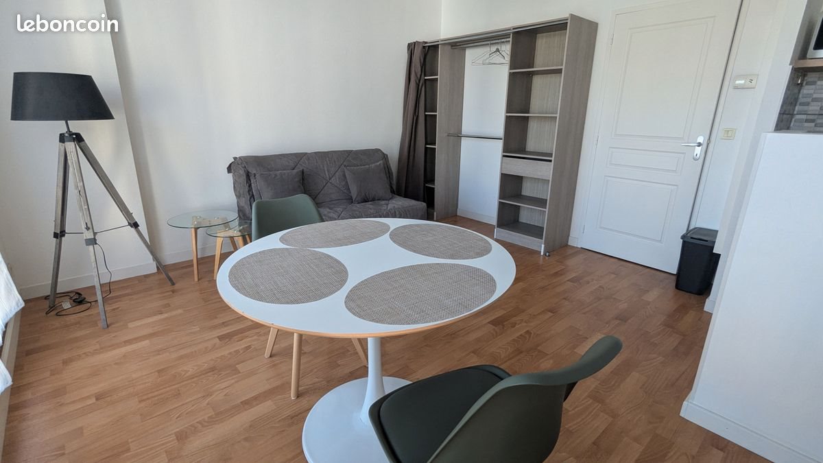 Appartement à louer, 27m², Laval