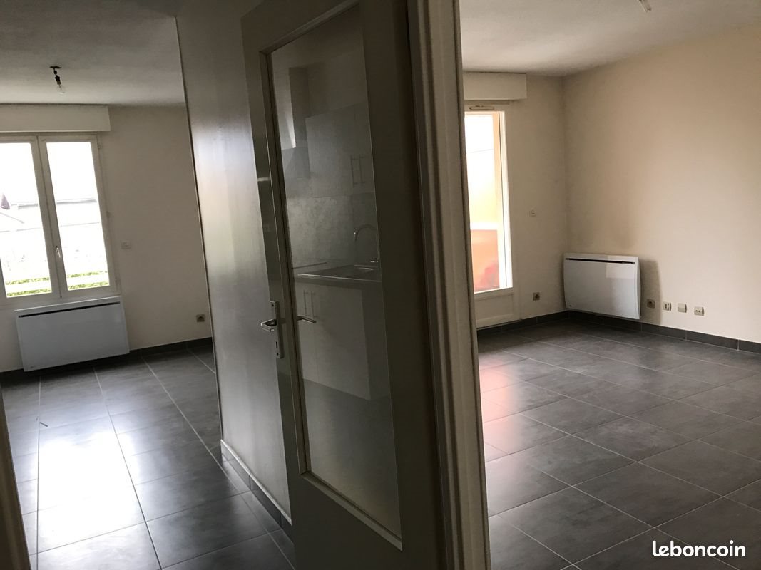 Appartement à louer, 57m², Gières