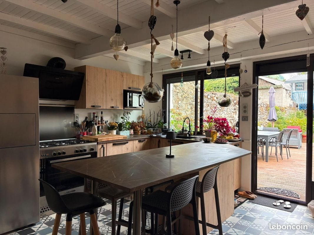 Maison à vendre, 147m², Bort-les-Orgues