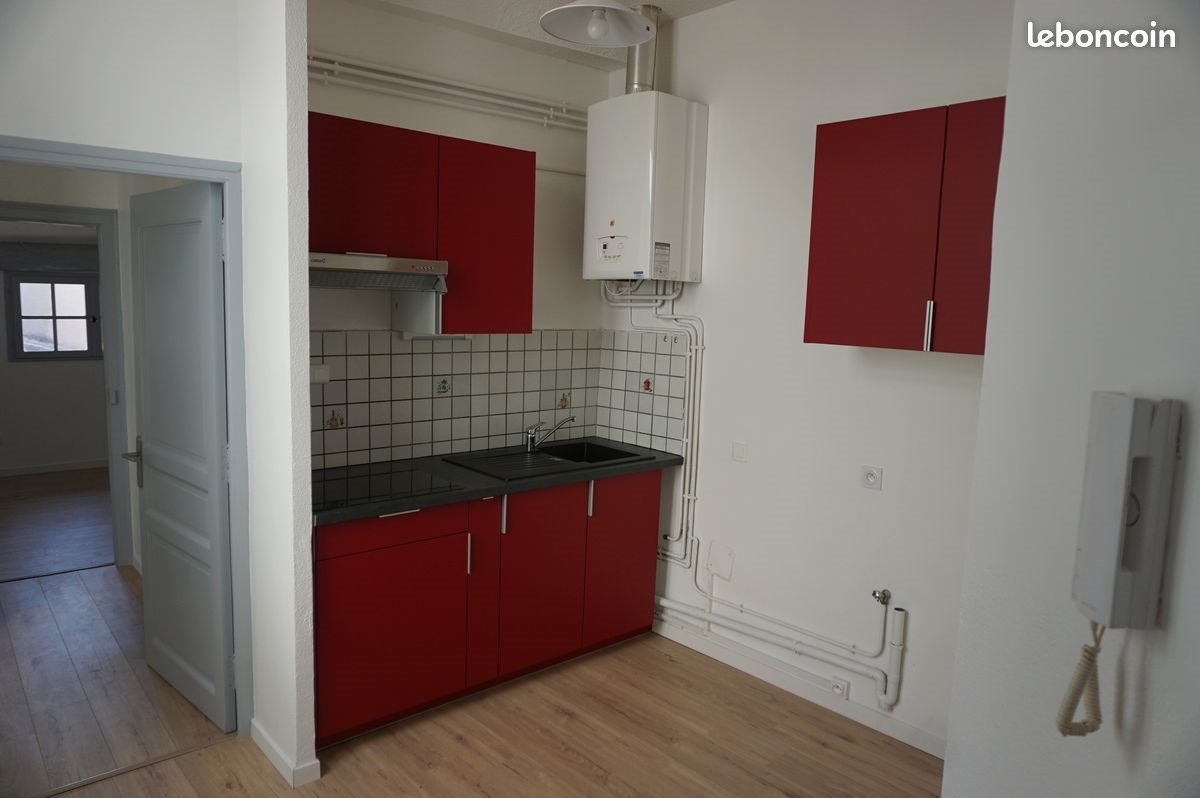 Appartement à louer, 48m², Mèze