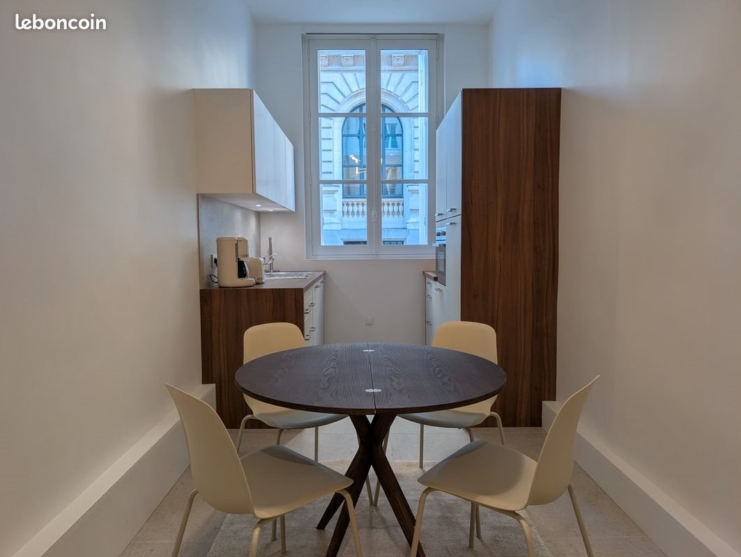 Appartement à louer, 27m², Nantes