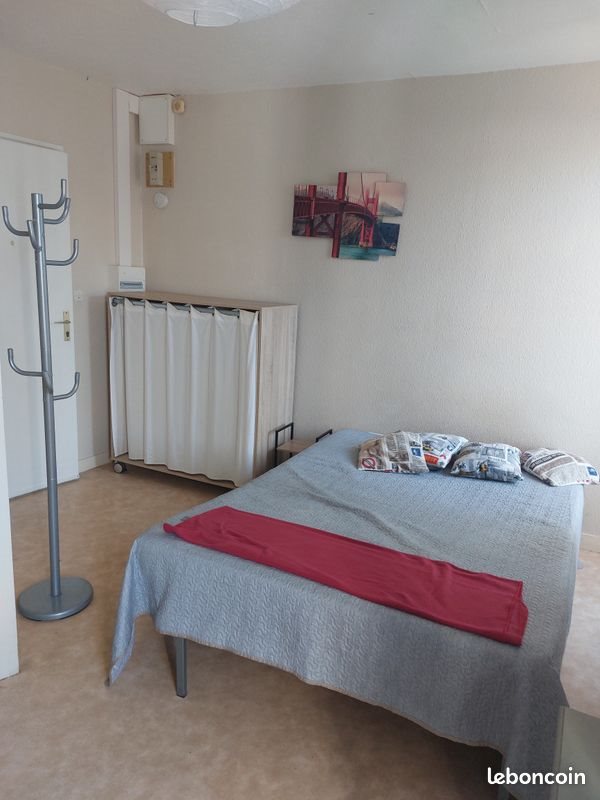 Appartement à louer, 22m², Niort