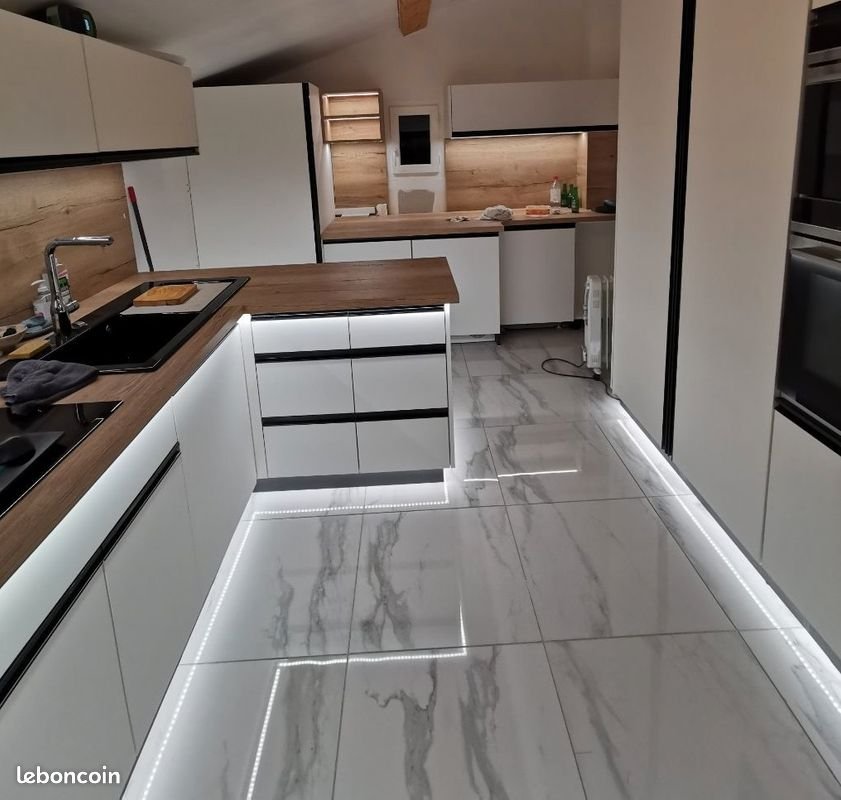 Maison à vendre, 137m², La Verdière