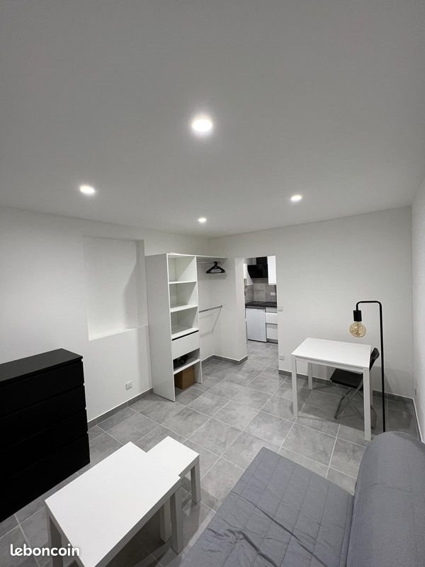 Appartement à louer, 17m², Saint-Maur-des-Fossés