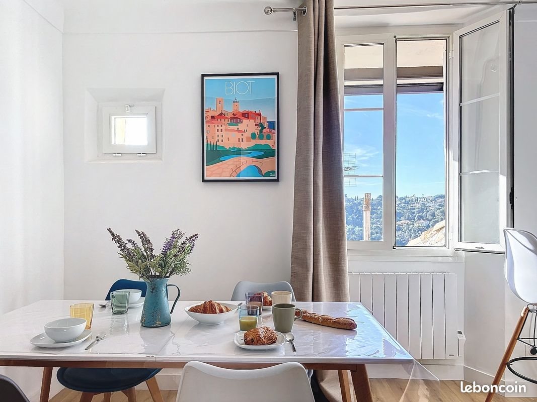 Appartement à louer, 40m², Biot