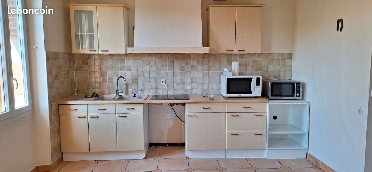 Appartement à louer, 90m², Damiatte