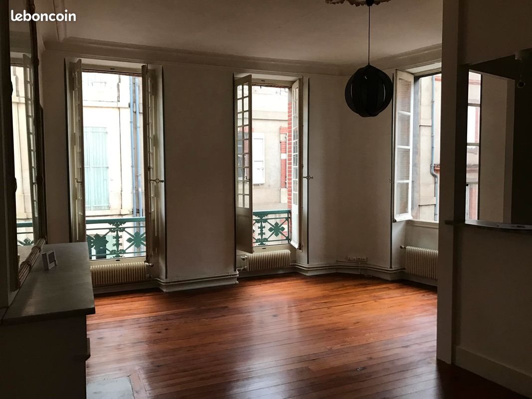Appartement à louer, 61m², Albi