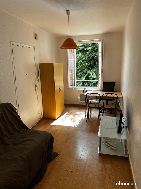Appartement à louer, 22m², Niort