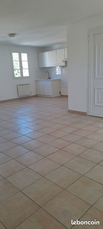 Appartement à louer, 90m², Pernes-les-Fontaines