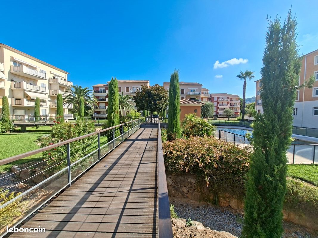 Appartement à vendre, 44m², Pégomas