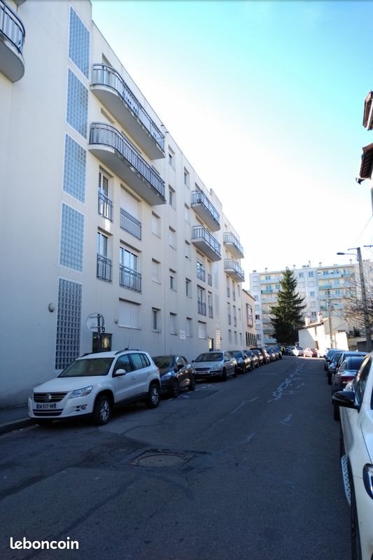 Appartement à louer, 45m², Saint-Etienne