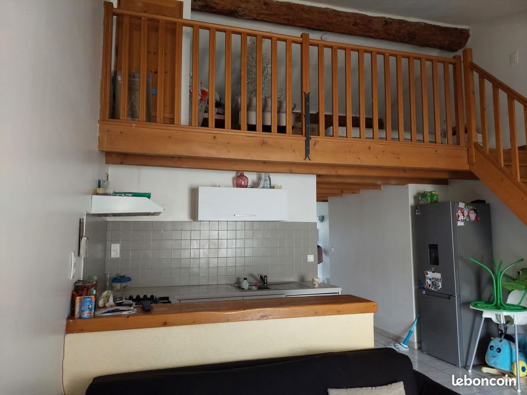 Appartement à louer, 57m², Monteux