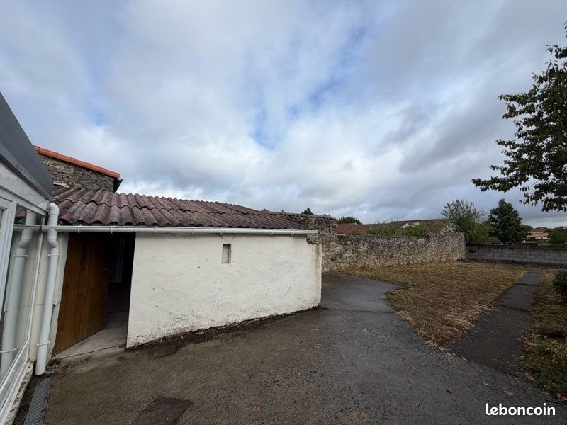 Maison à louer, 72m², Sainte-Florence
