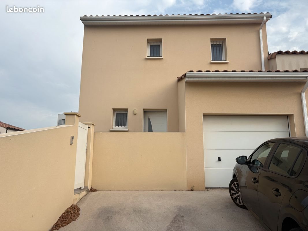 Maison à vendre, 81m², Bessan