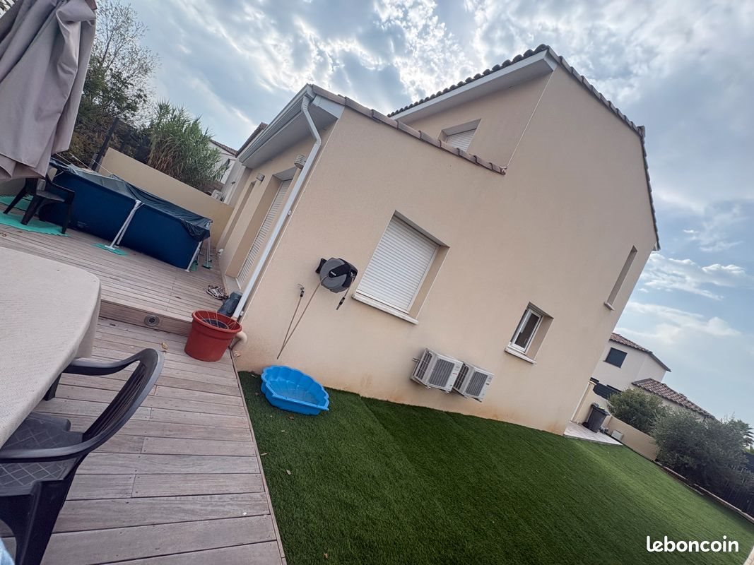 Maison à vendre, 81m², Bessan