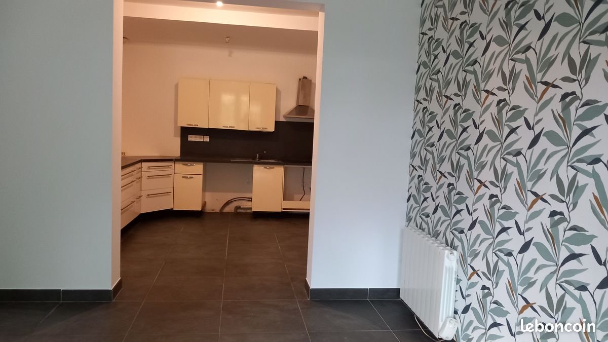 Maison à louer, 93m², Saint-Paterne-Racan