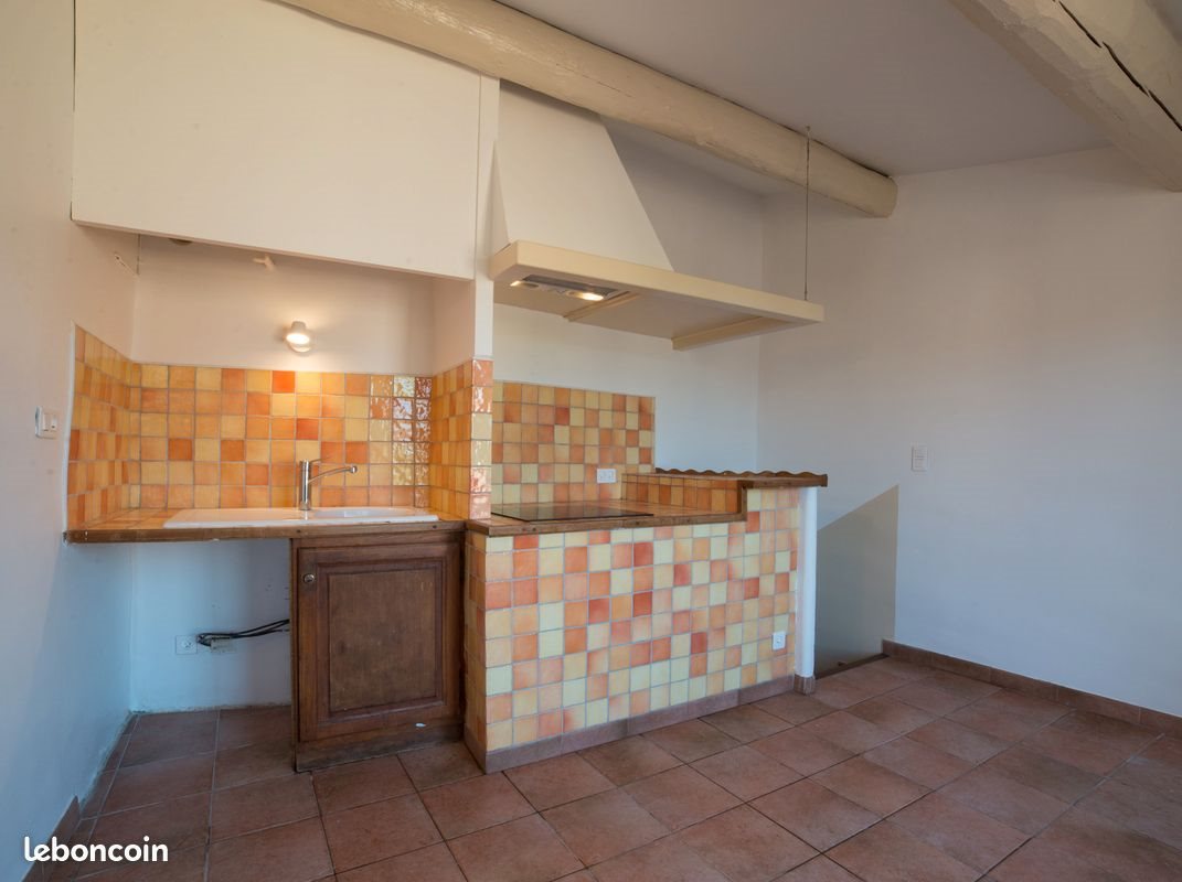 Appartement à louer, 40m², Lourmarin