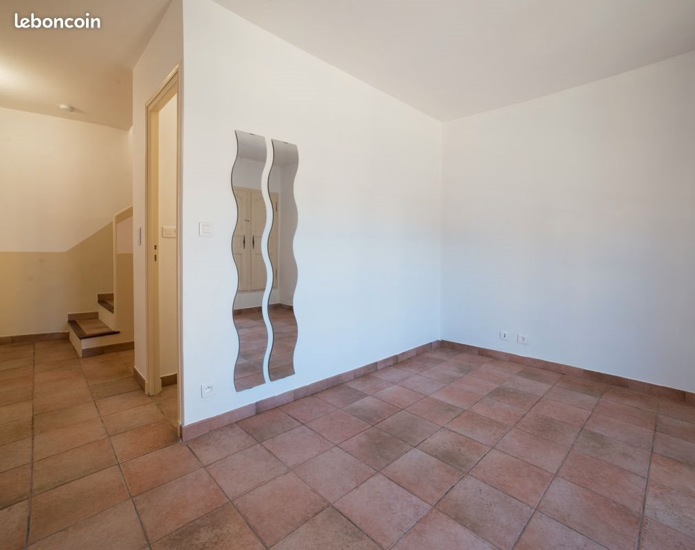 Appartement à louer, 40m², Lourmarin