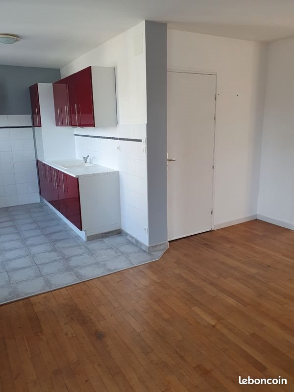 Maison à vendre, 217m², Lencloître