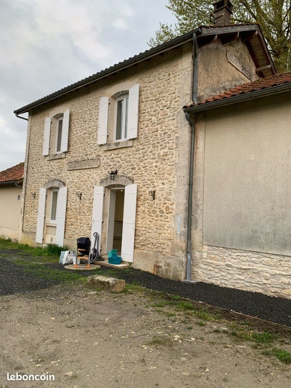 Maison à louer, 130m², Villebois-Lavalette