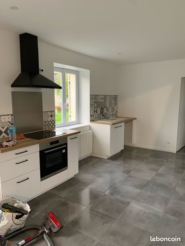 Maison à louer, 130m², Villebois-Lavalette
