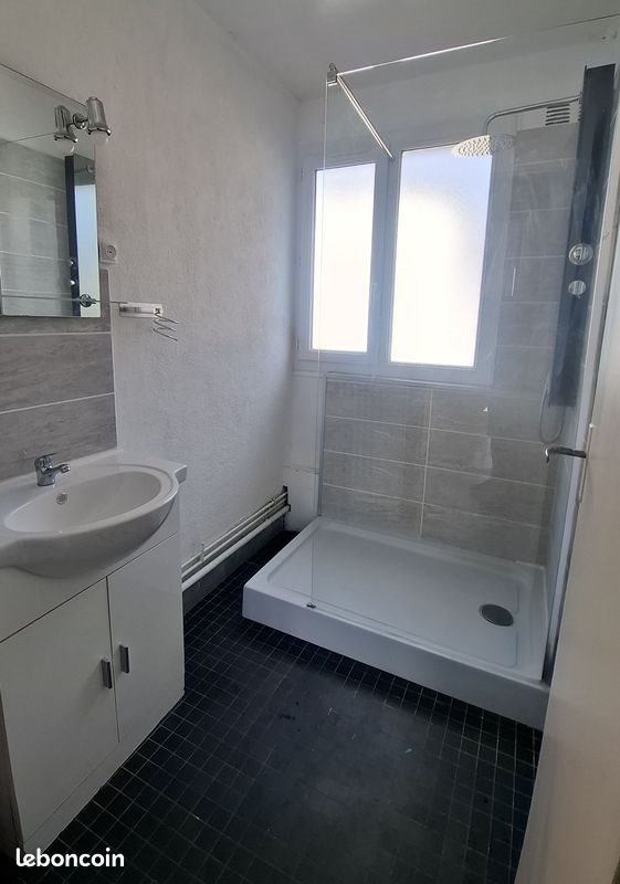 Appartement à louer, 38m², Pont-Hébert