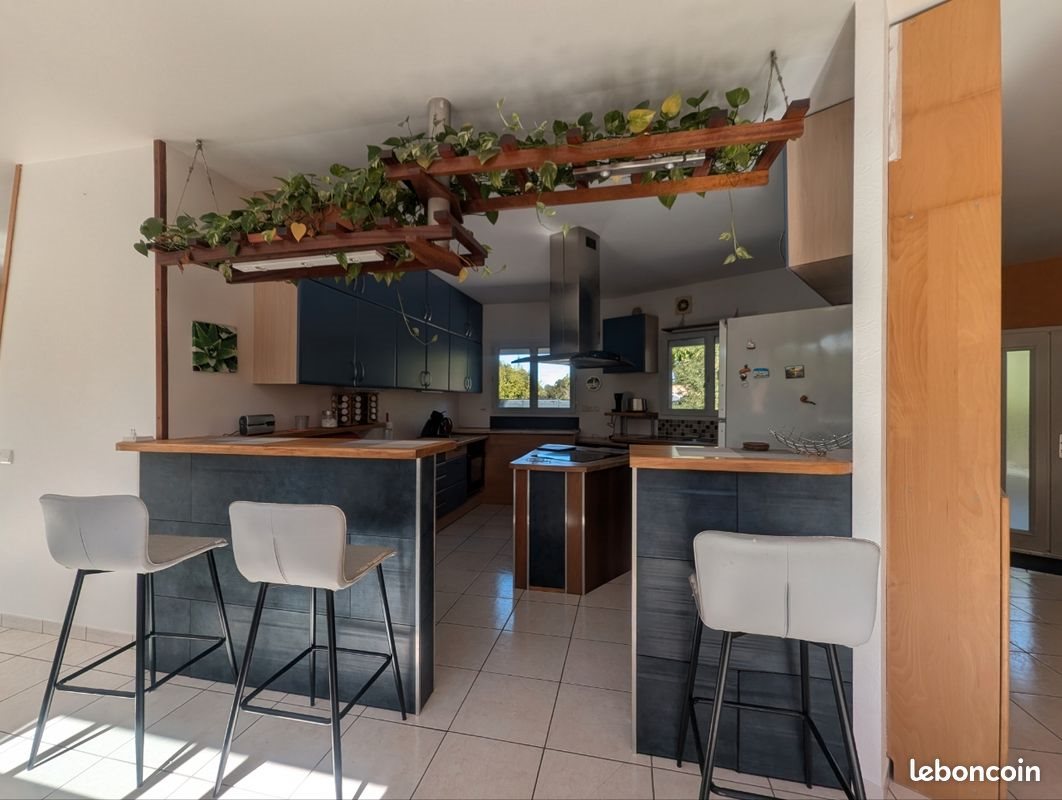 Maison à vendre, 181m², Léognan