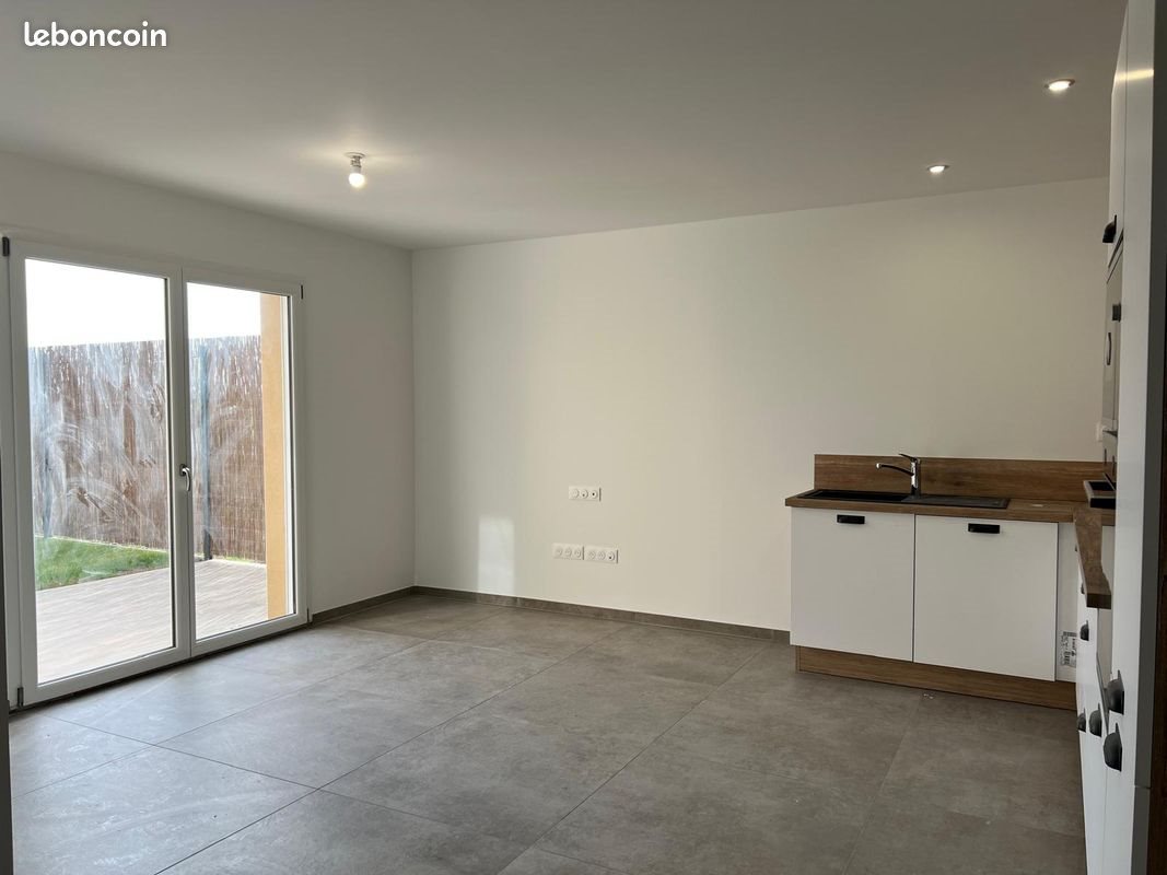 Maison à louer, 67m², Sarry