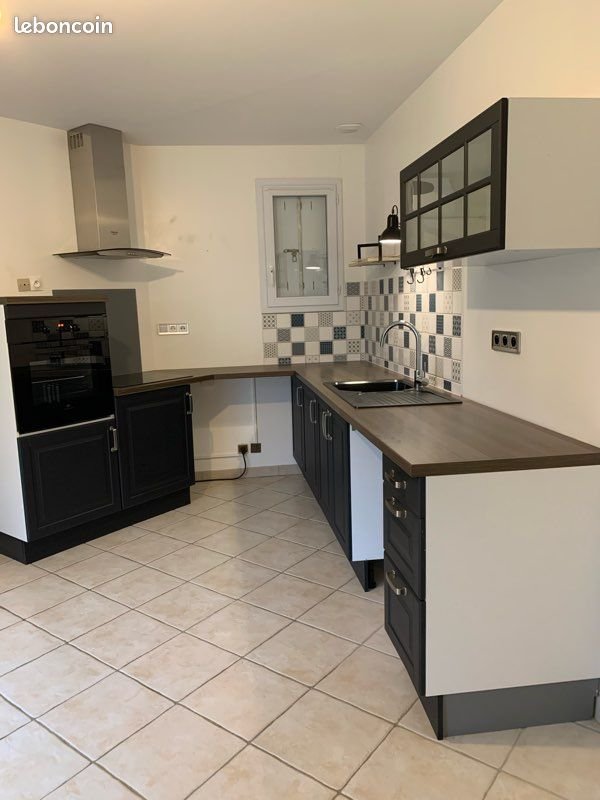 Maison à louer, 110m², Port-Brillet