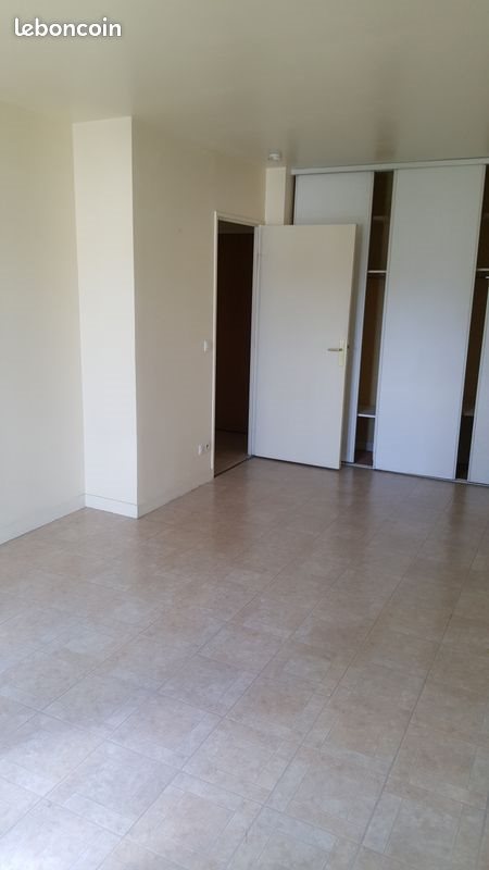 Appartement à louer, 29m², La Garenne-Colombes