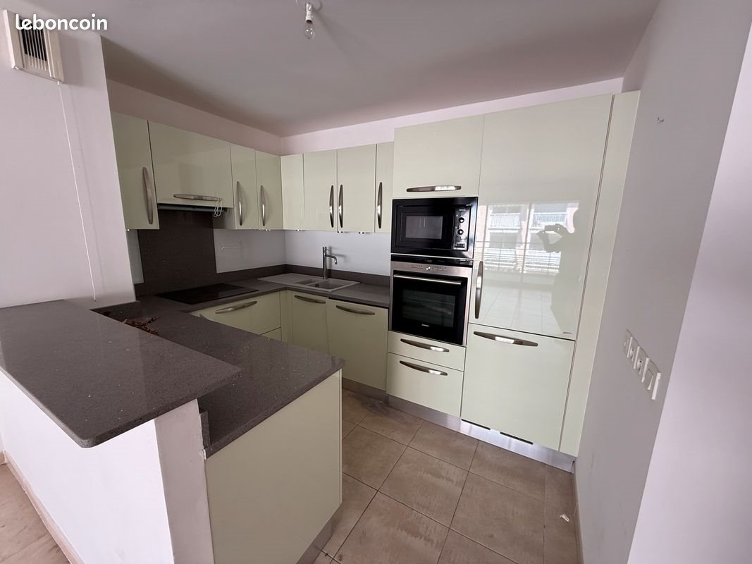 Appartement à vendre, 53m², Saint-Raphaël