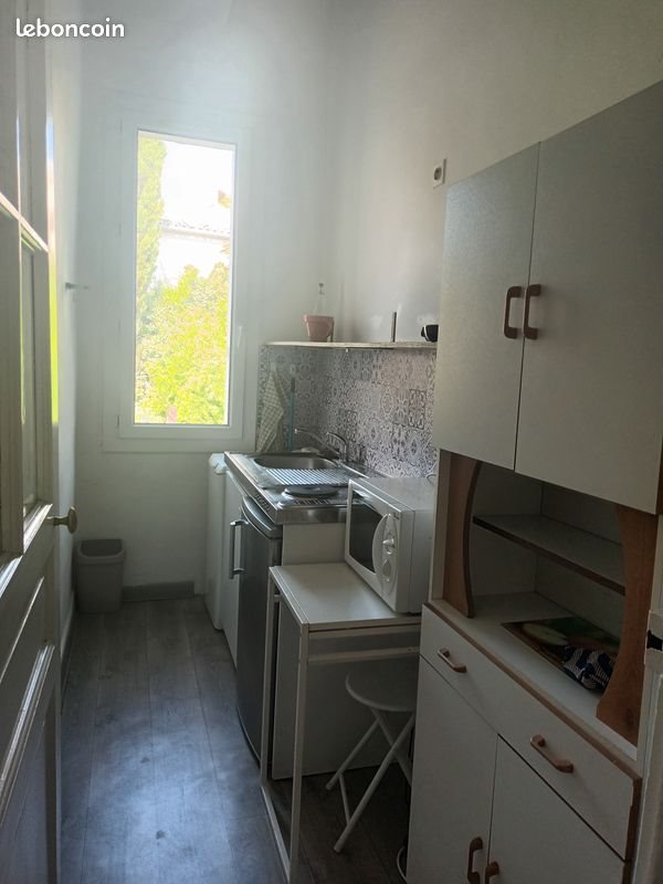 Appartement à louer, 23m², Nîmes