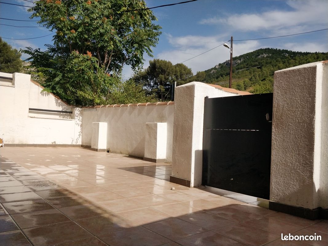 Appartement à louer, 60m², Marseille 9ème