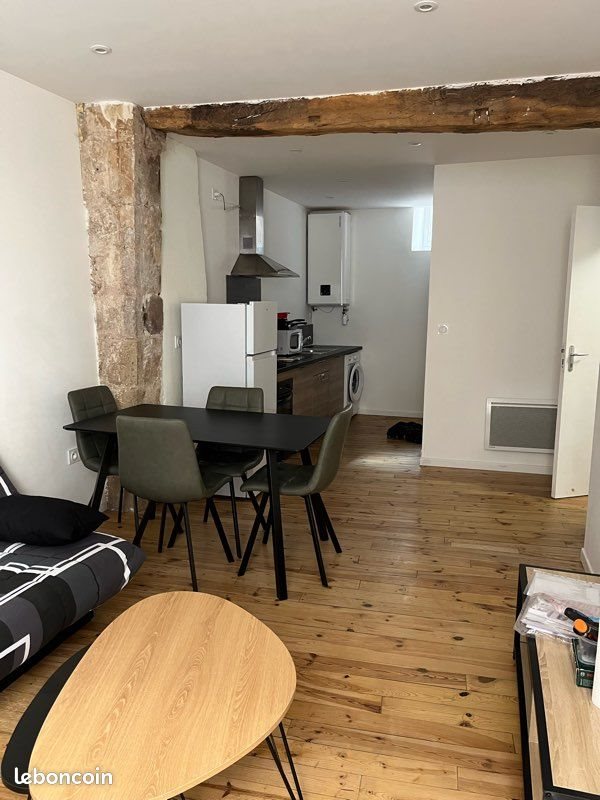 Appartement à louer, 40m², Saint-Affrique