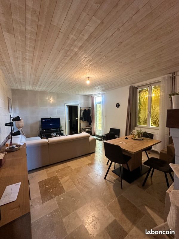 Maison à louer, 98m², Véretz