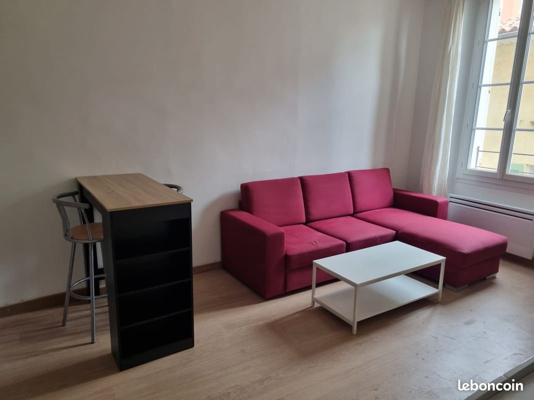 Appartement à louer, 35m², Hyères