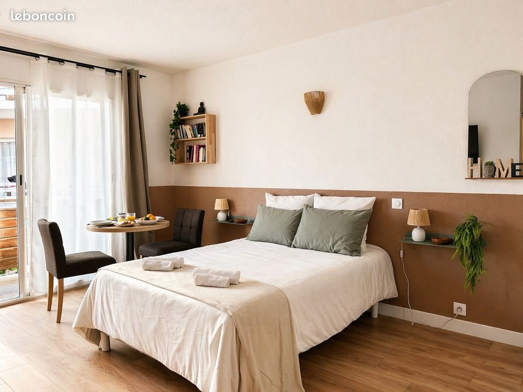 Appartement à louer, 23m², Rochefort