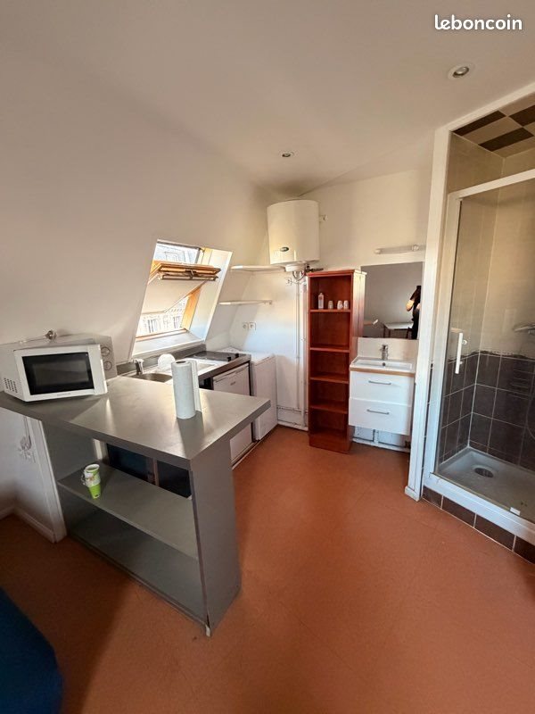 Appartement à louer, 17m², Paris 17ème