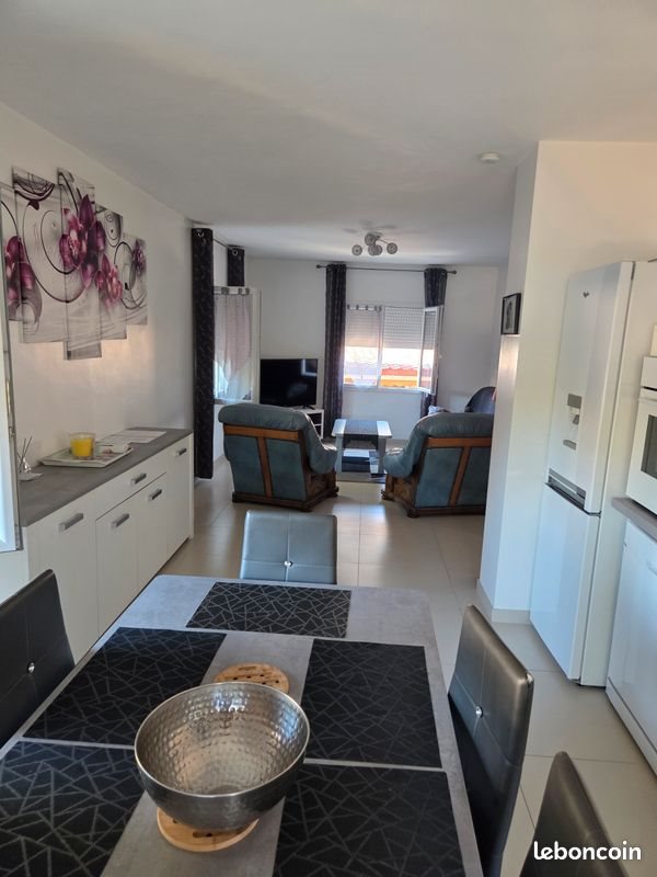 Appartement à louer, 80m², Meythet