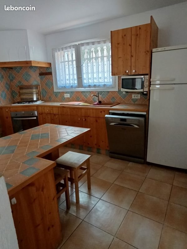 Appartement à louer, 90m², Valbonne