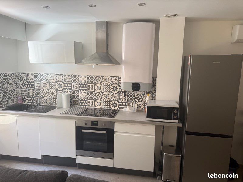 Appartement à louer, 45m², Antibes