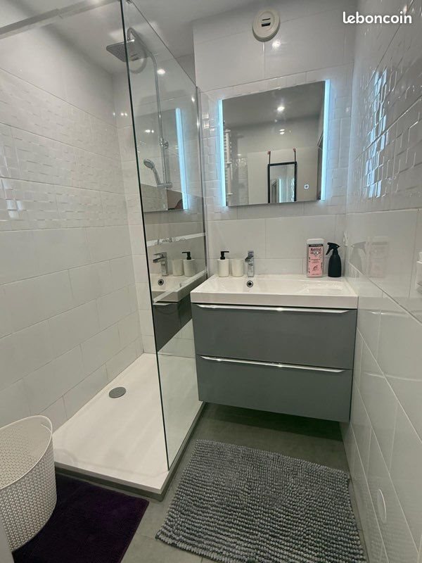 Appartement à louer, 45m², Antibes