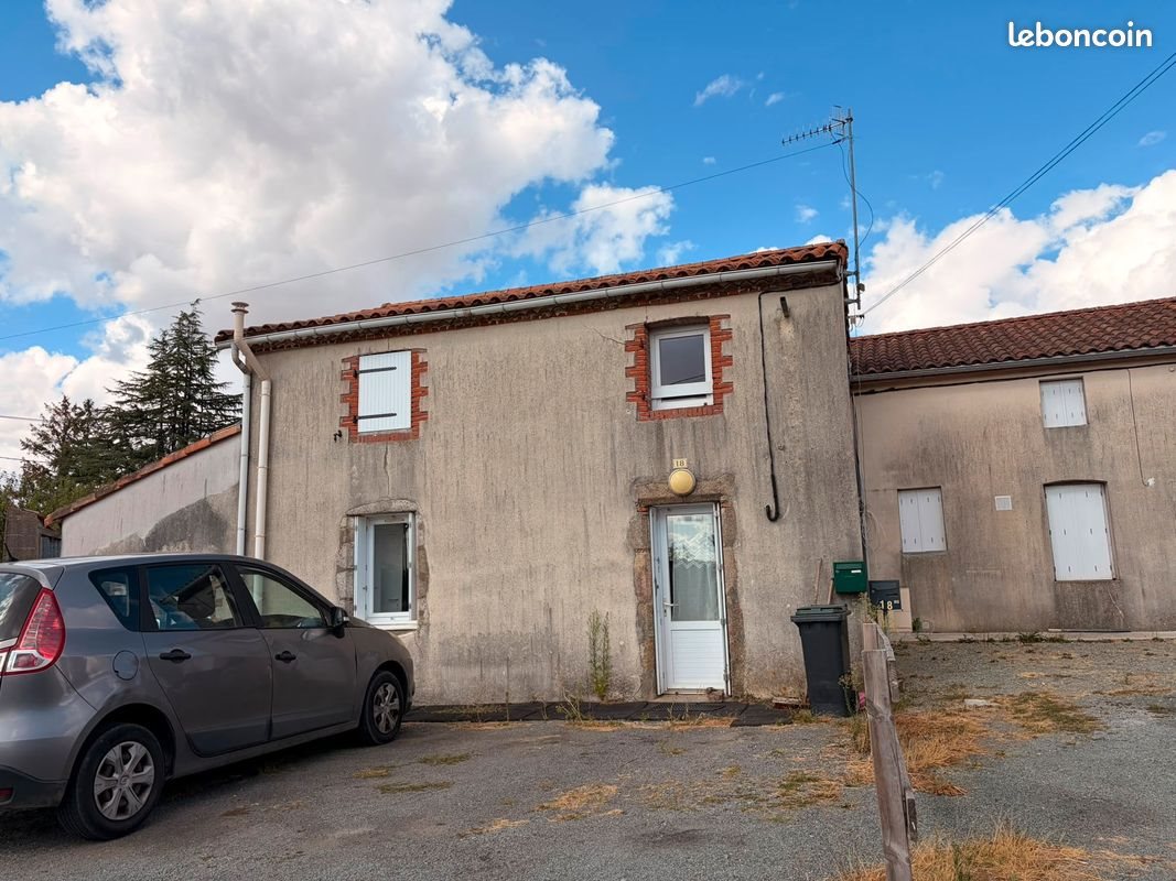 Maison à louer, 60m², Montournais