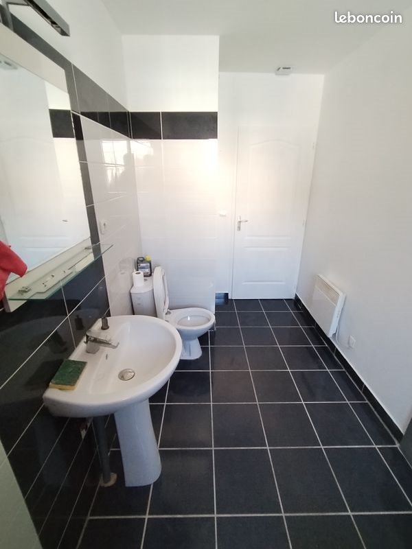 Maison à louer, 94m², Espondeilhan