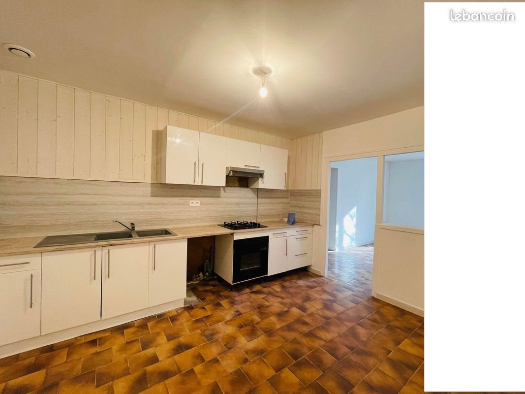 Maison à louer, 115m², Creysse
