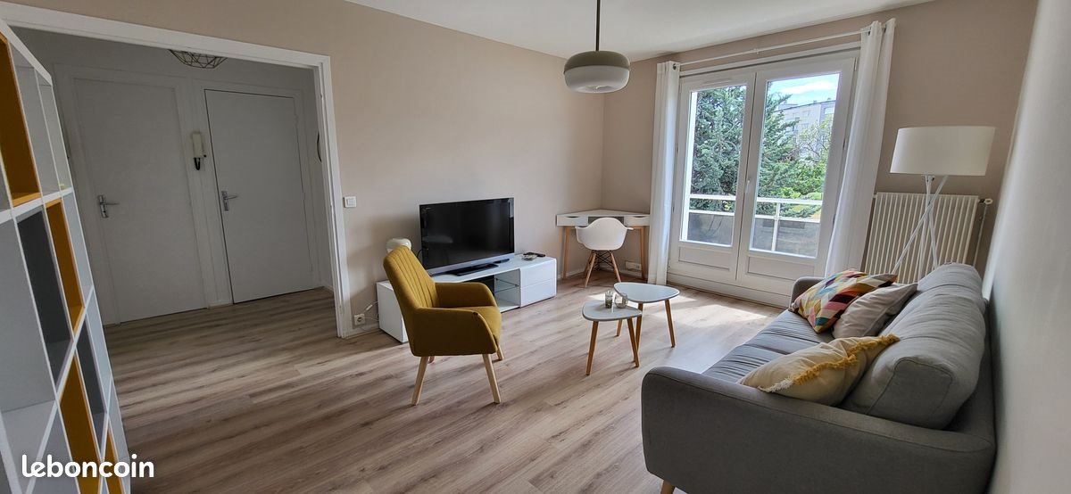 Appartement à louer, 44m², Beaumont