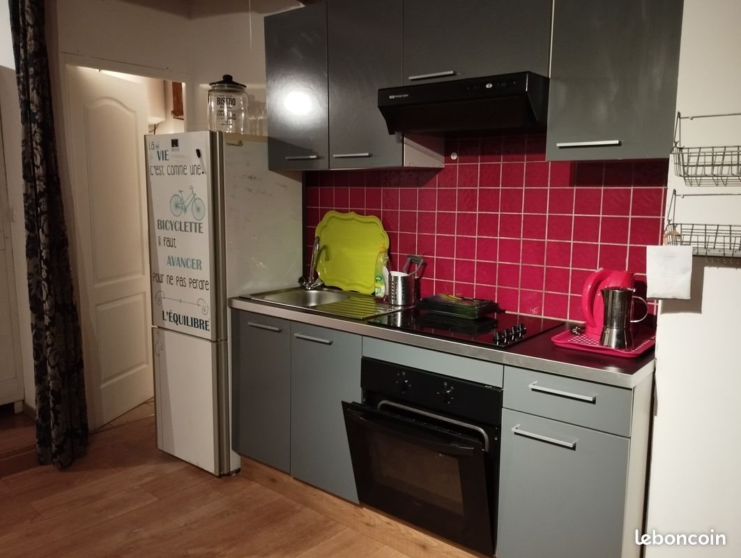 Appartement à louer, 30m², Méounes-lès-Montrieux